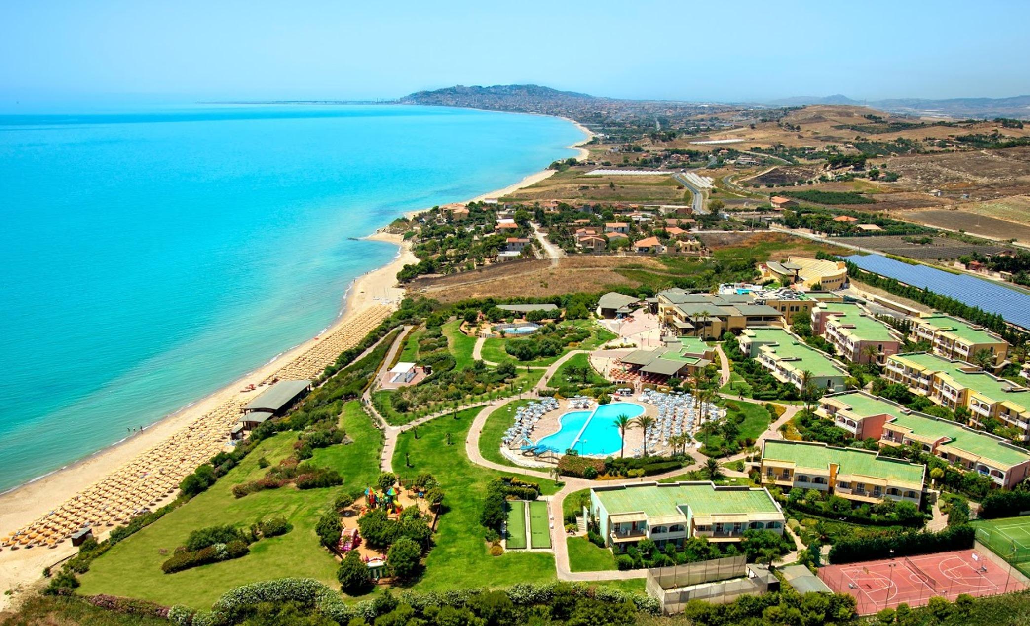 ליקאטה Serenusa Resort מראה חיצוני תמונה