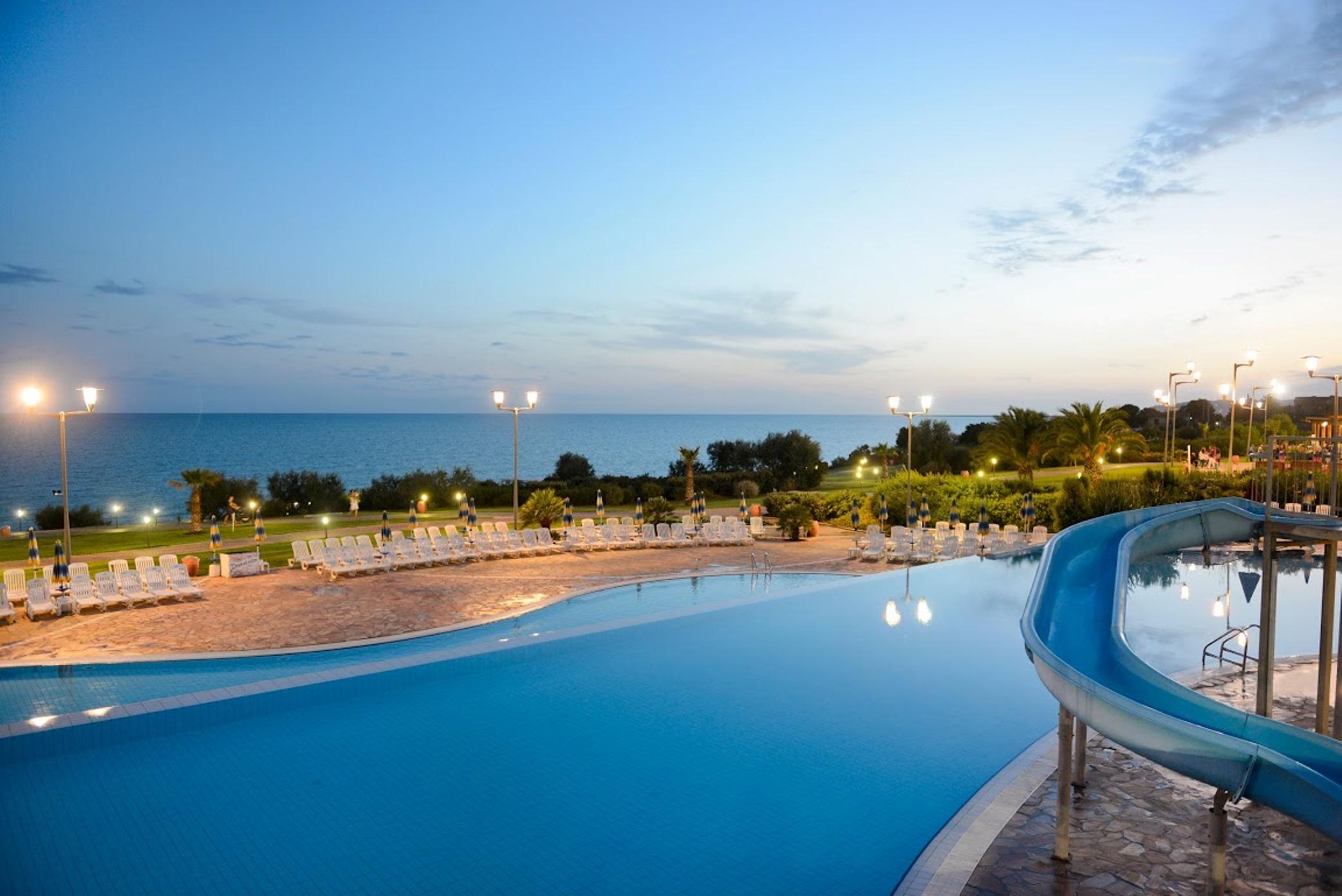ליקאטה Serenusa Resort מראה חיצוני תמונה