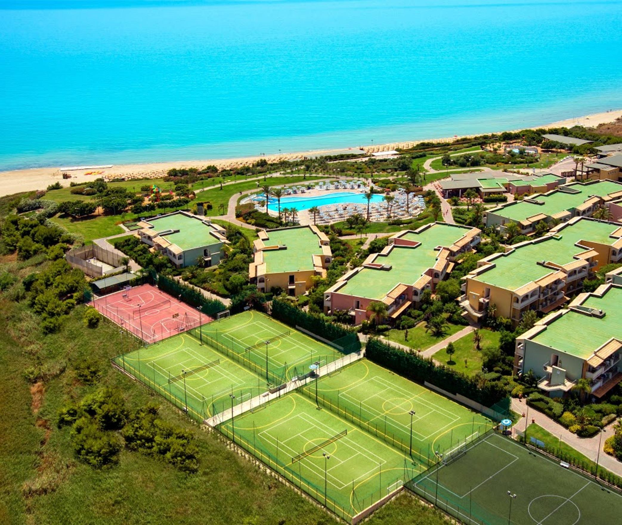 ליקאטה Serenusa Resort מראה חיצוני תמונה