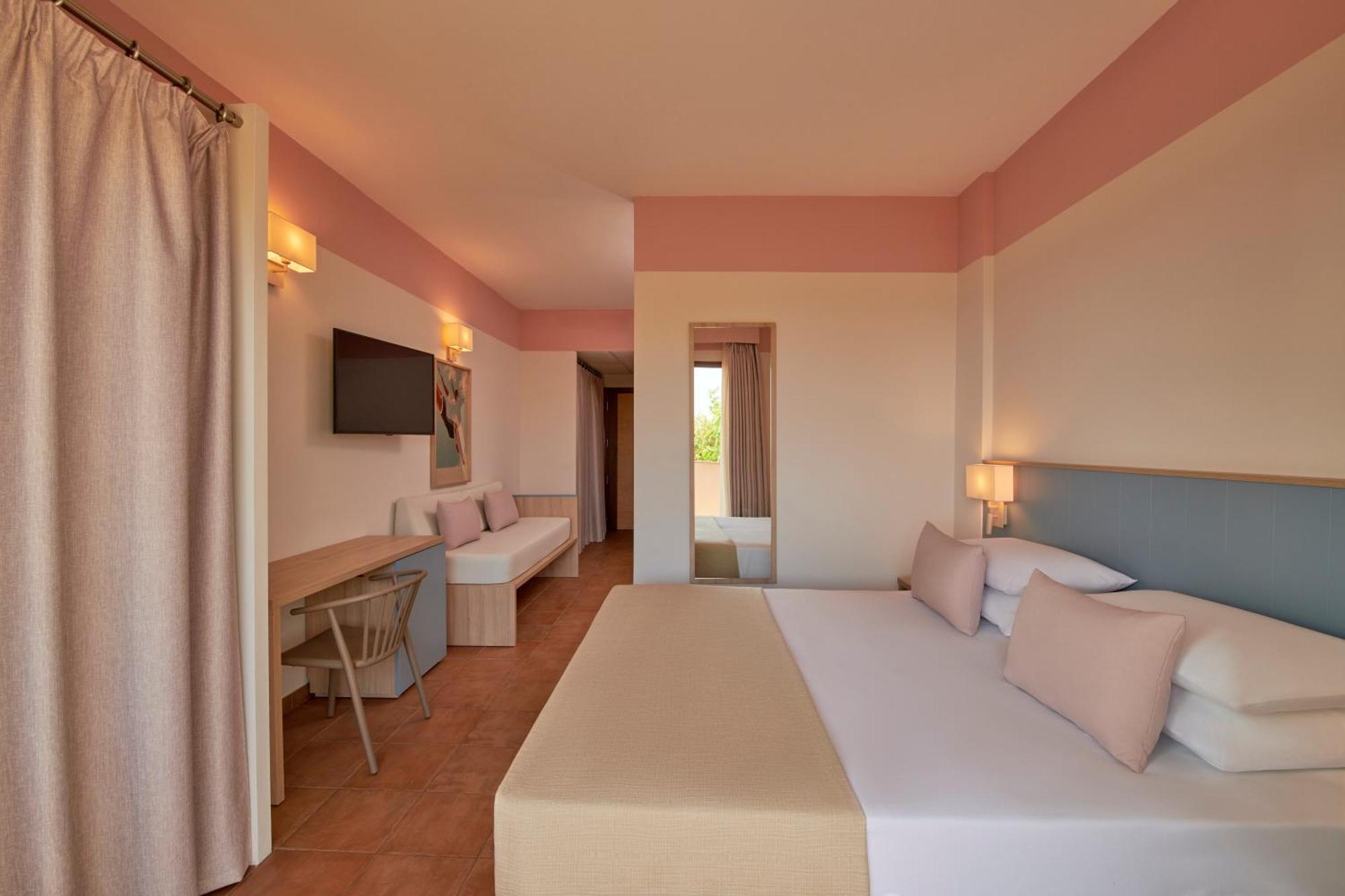 ליקאטה Serenusa Resort חדר תמונה