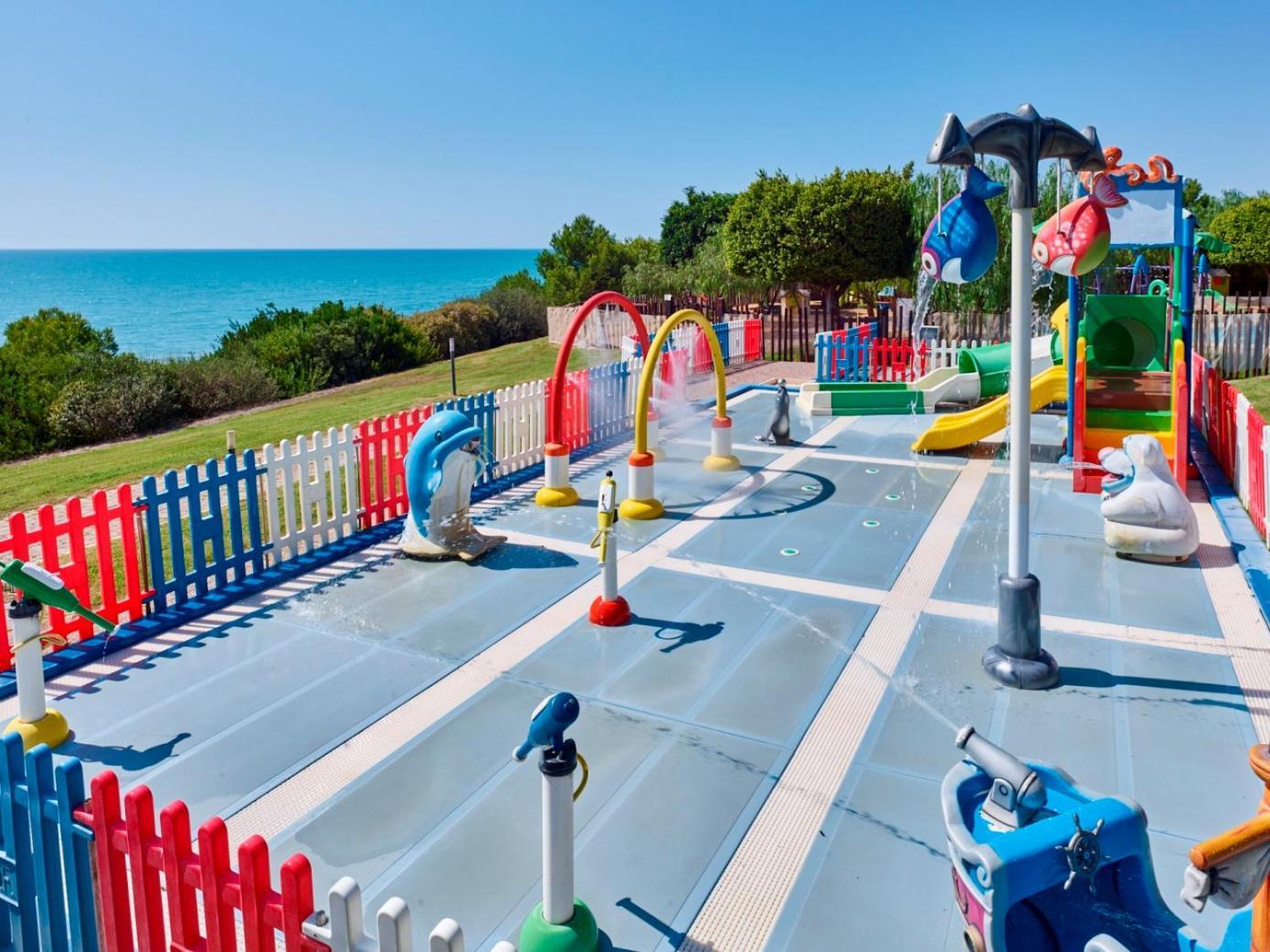 ליקאטה Serenusa Resort מראה חיצוני תמונה