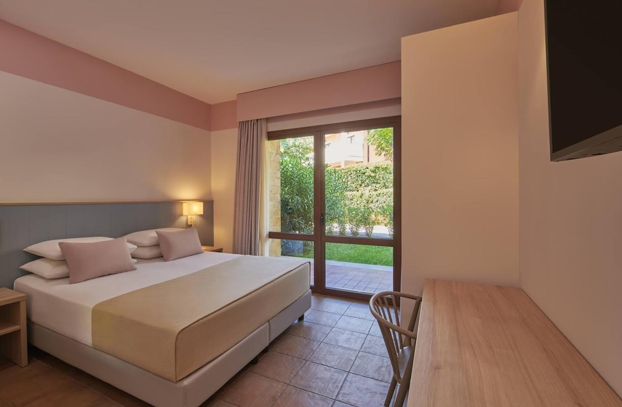 ליקאטה Serenusa Resort מראה חיצוני תמונה