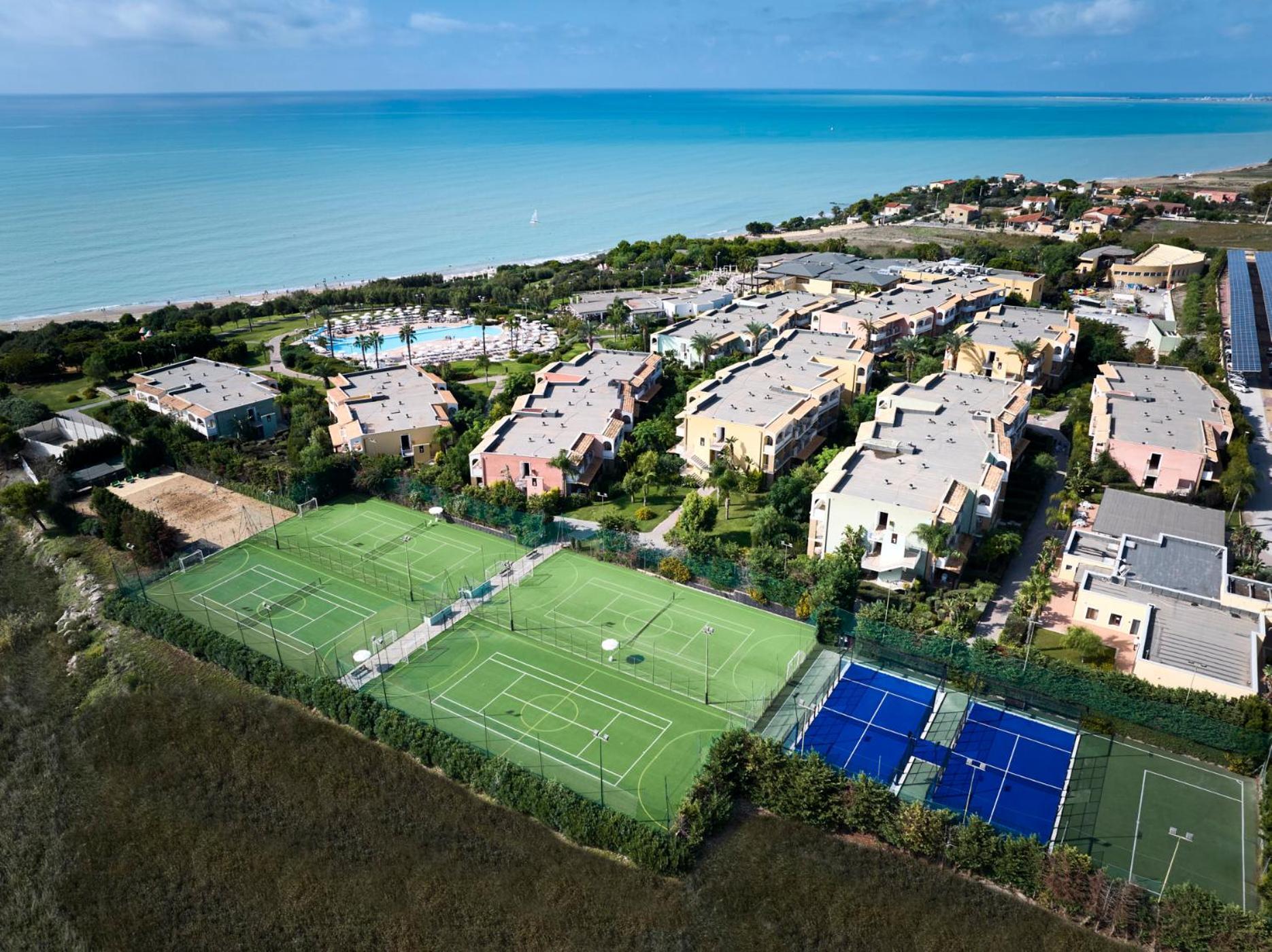 ליקאטה Serenusa Resort מראה חיצוני תמונה
