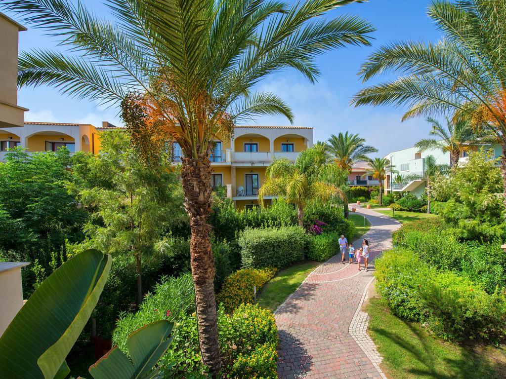 ליקאטה Serenusa Resort מראה חיצוני תמונה
