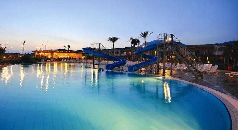 ליקאטה Serenusa Resort מראה חיצוני תמונה